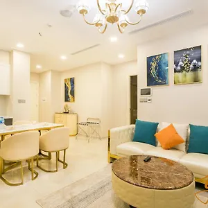 Liam Service - Vinhome Central Park Apartment